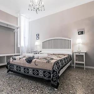  Apartment Ai Greci Residenza Quaggio Italien