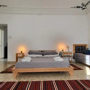 https://casa-maravi.taorminaitalyhotels.com